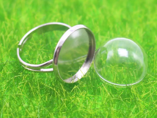 2PCS Adjustable Ring with Clear Glass Dome Terrarium